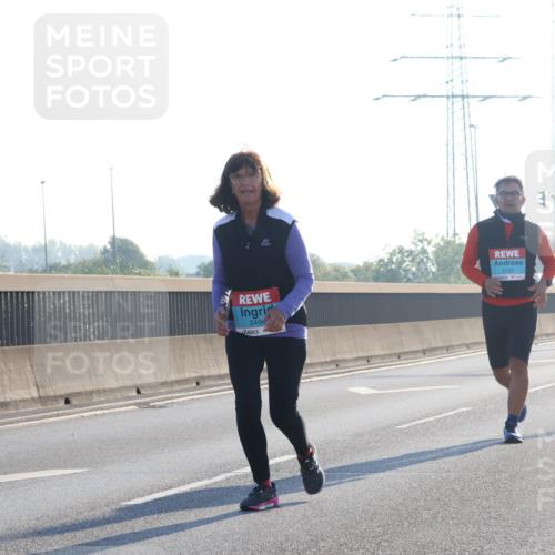 03.10.2025 - Köhlbrandbrückenlauf Luisa Fischer http://msf.ph/oto/8996501 03.10.2025 10:28:53 Position 3 2496, 2132 meine-sportfotos.de