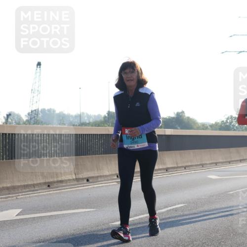 03.10.2025 - Köhlbrandbrückenlauf Luisa Fischer http://msf.ph/oto/8996507 03.10.2025 10:28:54 Position 3 2490, 2132 meine-sportfotos.de