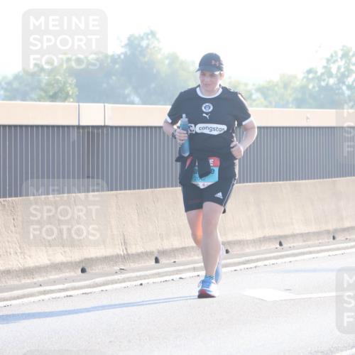 03.10.2025 - Köhlbrandbrückenlauf Luisa Fischer http://msf.ph/oto/8996539 03.10.2025 10:29:02 Position 3  meine-sportfotos.de