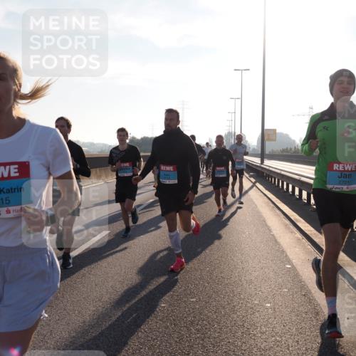 03.10.2025 - Köhlbrandbrückenlauf Fabian Wolf http://msf.ph/oto/8996628 03.10.2025 09:13:11 Position 3 3715, 3718, 2701 meine-sportfotos.de