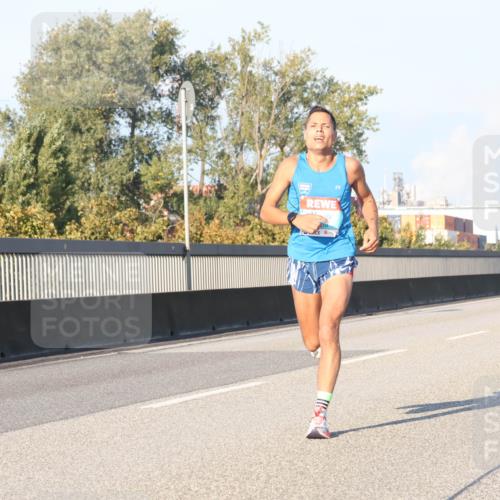 03.10.2025 - Köhlbrandbrückenlauf Luisa Fischer http://msf.ph/oto/8996663 03.10.2025 10:33:21 Position 3  meine-sportfotos.de