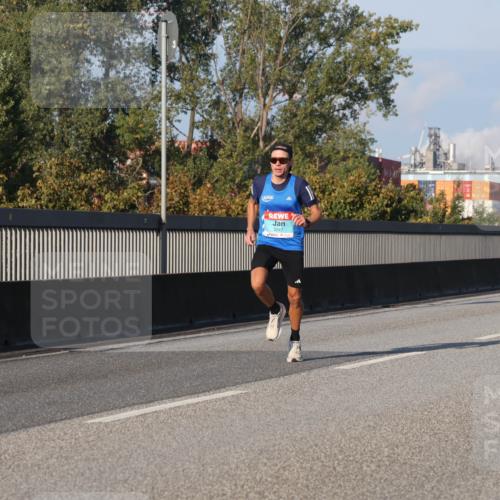 03.10.2025 - Köhlbrandbrückenlauf Luisa Fischer http://msf.ph/oto/8996667 03.10.2025 10:34:11 Position 3 3247 meine-sportfotos.de