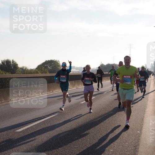03.10.2025 - Köhlbrandbrückenlauf Fabian Wolf http://msf.ph/oto/8996753 03.10.2025 09:13:26 Position 3 3841, 1086 meine-sportfotos.de