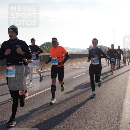 03.10.2025 - Köhlbrandbrückenlauf Fabian Wolf http://msf.ph/oto/8996869 03.10.2025 09:13:38 Position 3 3136, 3266, 1027 meine-sportfotos.de