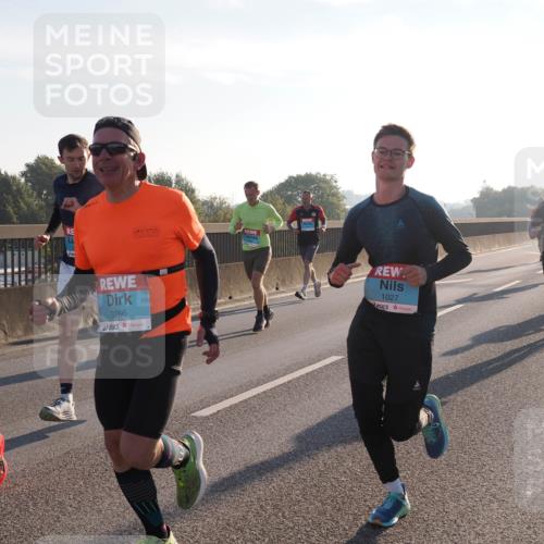 03.10.2025 - Köhlbrandbrückenlauf Fabian Wolf http://msf.ph/oto/8996881 03.10.2025 09:13:39 Position 3 3266, 1027 meine-sportfotos.de