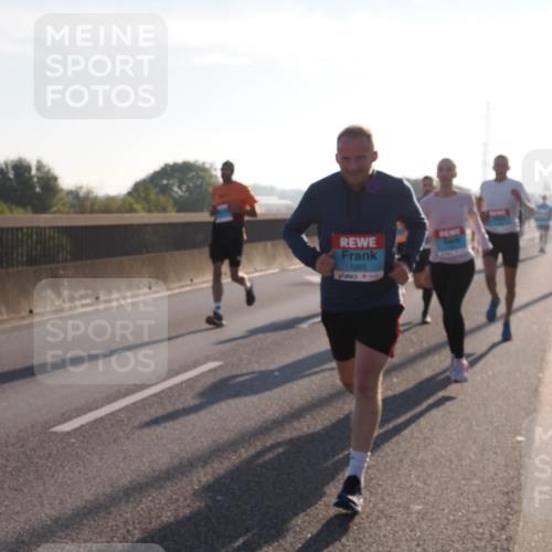 03.10.2025 - Köhlbrandbrückenlauf Fabian Wolf http://msf.ph/oto/8996923 03.10.2025 09:13:44 Position 3 1265 meine-sportfotos.de