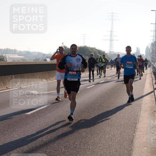03.10.2025 - Köhlbrandbrückenlauf Fabian Wolf http://msf.ph/oto/8996950 03.10.2025 09:13:48 Position 3 2879 meine-sportfotos.de