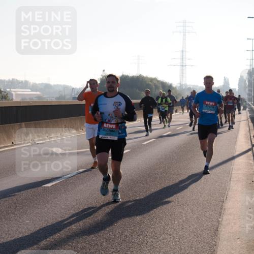 03.10.2025 - Köhlbrandbrückenlauf Fabian Wolf http://msf.ph/oto/8996953 03.10.2025 09:13:49 Position 3 2879 meine-sportfotos.de