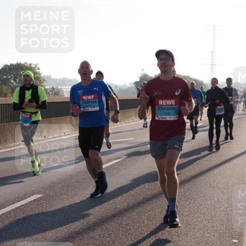 03.10.2025 - Köhlbrandbrückenlauf Fabian Wolf http://msf.ph/oto/8997018 03.10.2025 09:13:56 Position 3 3079, 1035 meine-sportfotos.de