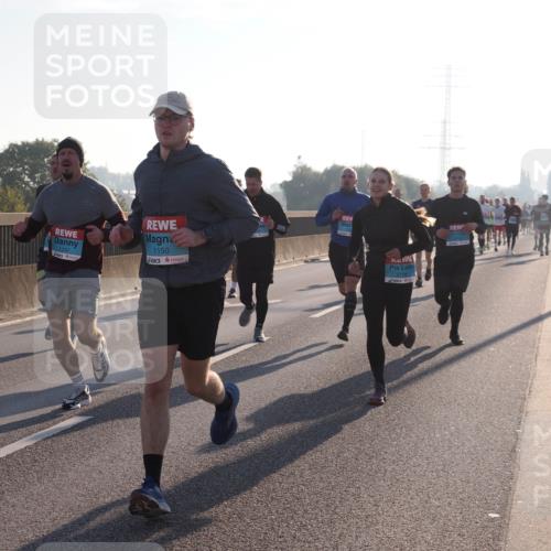 03.10.2025 - Köhlbrandbrückenlauf Fabian Wolf http://msf.ph/oto/8997032 03.10.2025 09:13:57 Position 3 1237, 1150, 2708 meine-sportfotos.de