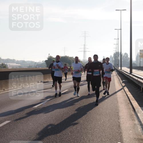 03.10.2025 - Köhlbrandbrückenlauf Fabian Wolf http://msf.ph/oto/8997082 03.10.2025 09:14:05 Position 3  meine-sportfotos.de