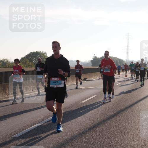 03.10.2025 - Köhlbrandbrückenlauf Fabian Wolf http://msf.ph/oto/8997123 03.10.2025 09:14:12 Position 3 1067 meine-sportfotos.de