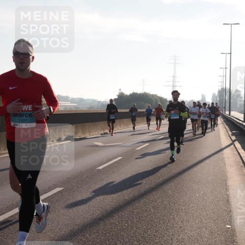 03.10.2025 - Köhlbrandbrückenlauf Fabian Wolf http://msf.ph/oto/8997135 03.10.2025 09:14:14 Position 3 1107 meine-sportfotos.de
