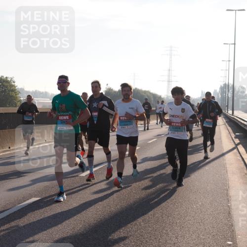 03.10.2025 - Köhlbrandbrückenlauf Fabian Wolf http://msf.ph/oto/8997173 03.10.2025 09:14:19 Position 3 2815, 24, 1112 meine-sportfotos.de