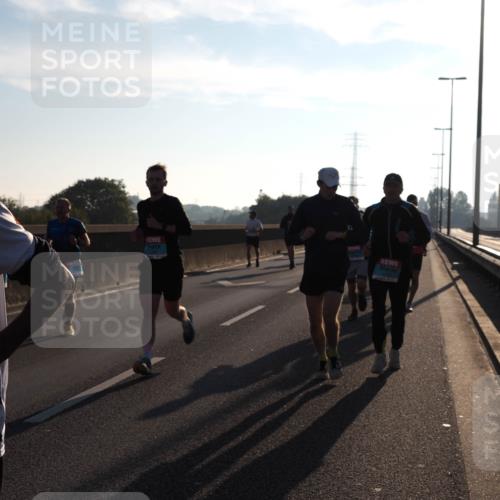 03.10.2025 - Köhlbrandbrückenlauf Fabian Wolf http://msf.ph/oto/8997200 03.10.2025 09:14:21 Position 3 24, 12 meine-sportfotos.de