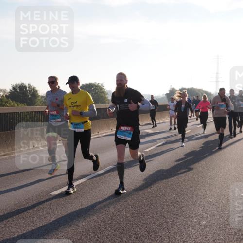 03.10.2025 - Köhlbrandbrückenlauf Fabian Wolf http://msf.ph/oto/8997264 03.10.2025 09:14:33 Position 3 3332, 3335 meine-sportfotos.de