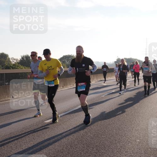 03.10.2025 - Köhlbrandbrückenlauf Fabian Wolf http://msf.ph/oto/8997267 03.10.2025 09:14:33 Position 3  meine-sportfotos.de
