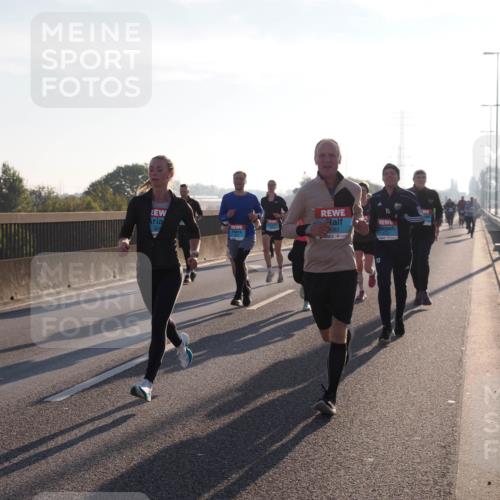 03.10.2025 - Köhlbrandbrückenlauf Fabian Wolf http://msf.ph/oto/8997279 03.10.2025 09:14:35 Position 3 324, 082 meine-sportfotos.de