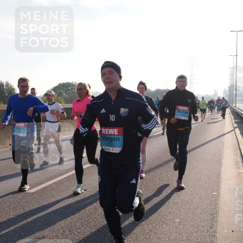 03.10.2025 - Köhlbrandbrückenlauf Fabian Wolf http://msf.ph/oto/8997295 03.10.2025 09:14:36 Position 3 2801, 10, 3243, 1133 meine-sportfotos.de