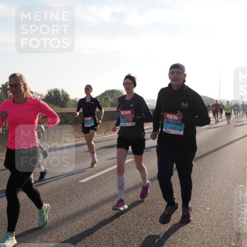 03.10.2025 - Köhlbrandbrückenlauf Fabian Wolf http://msf.ph/oto/8997305 03.10.2025 09:14:37 Position 3 1133 meine-sportfotos.de