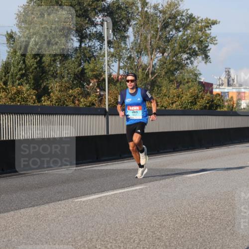 03.10.2025 - Köhlbrandbrückenlauf Luisa Fischer http://msf.ph/oto/8997436 03.10.2025 10:34:11 Position 3 3247 meine-sportfotos.de