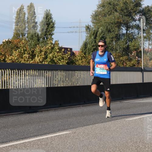 03.10.2025 - Köhlbrandbrückenlauf Luisa Fischer http://msf.ph/oto/8997442 03.10.2025 10:34:12 Position 3 3247 meine-sportfotos.de
