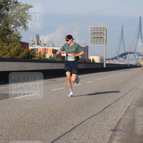 03.10.2025 - Köhlbrandbrückenlauf Luisa Fischer http://msf.ph/oto/8997454 03.10.2025 10:34:54 Position 3  meine-sportfotos.de