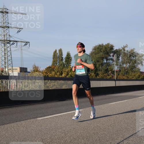 03.10.2025 - Köhlbrandbrückenlauf Luisa Fischer http://msf.ph/oto/8997471 03.10.2025 10:34:57 Position 3 7807, 1008 meine-sportfotos.de