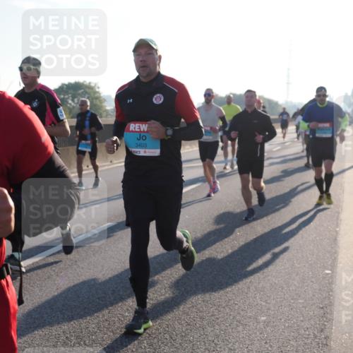 03.10.2025 - Köhlbrandbrückenlauf Fabian Wolf http://msf.ph/oto/8997476 03.10.2025 09:14:55 Position 3 3403 meine-sportfotos.de