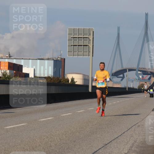 03.10.2025 - Köhlbrandbrückenlauf Luisa Fischer http://msf.ph/oto/8997493 03.10.2025 10:35:07 Position 3  meine-sportfotos.de