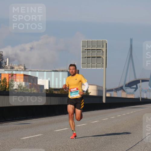 03.10.2025 - Köhlbrandbrückenlauf Luisa Fischer http://msf.ph/oto/8997509 03.10.2025 10:35:10 Position 3 3590 meine-sportfotos.de