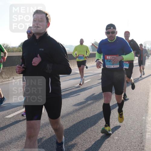 03.10.2025 - Köhlbrandbrückenlauf Fabian Wolf http://msf.ph/oto/8997525 03.10.2025 09:14:57 Position 3 2710, 1132, 231 meine-sportfotos.de