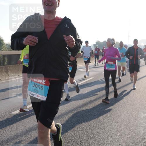 03.10.2025 - Köhlbrandbrückenlauf Fabian Wolf http://msf.ph/oto/8997572 03.10.2025 09:14:58 Position 3 116, 1231, 3263 meine-sportfotos.de
