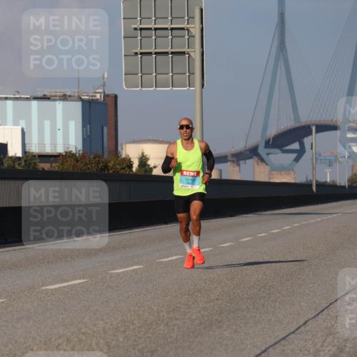 03.10.2025 - Köhlbrandbrückenlauf Luisa Fischer http://msf.ph/oto/8997574 03.10.2025 10:35:59 Position 3  meine-sportfotos.de