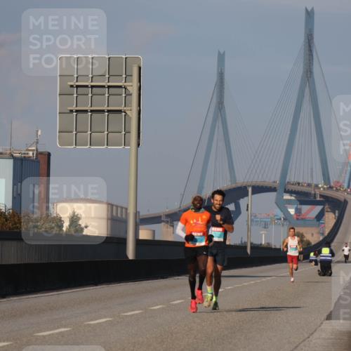 03.10.2025 - Köhlbrandbrückenlauf Luisa Fischer http://msf.ph/oto/8997644 03.10.2025 10:36:14 Position 3  meine-sportfotos.de