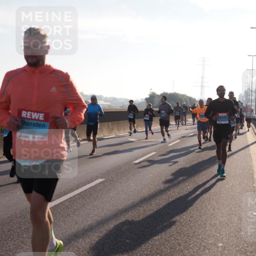 03.10.2025 - Köhlbrandbrückenlauf Fabian Wolf http://msf.ph/oto/8997726 03.10.2025 09:15:15 Position 3 1292 meine-sportfotos.de