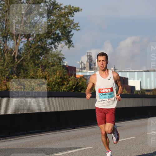 03.10.2025 - Köhlbrandbrückenlauf Luisa Fischer http://msf.ph/oto/8997753 03.10.2025 10:36:35 Position 3 1013 meine-sportfotos.de