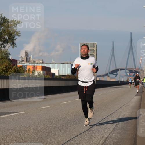 03.10.2025 - Köhlbrandbrückenlauf Luisa Fischer http://msf.ph/oto/8997796 03.10.2025 10:37:13 Position 3  meine-sportfotos.de