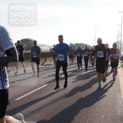 03.10.2025 - Köhlbrandbrückenlauf Fabian Wolf http://msf.ph/oto/8997845 03.10.2025 09:15:21 Position 3 1247 meine-sportfotos.de