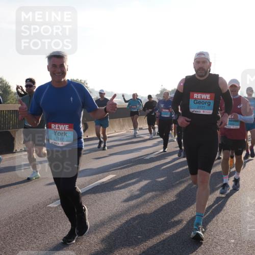 03.10.2025 - Köhlbrandbrückenlauf Fabian Wolf http://msf.ph/oto/8997878 03.10.2025 09:15:22 Position 3 1247, 2777, 1033 meine-sportfotos.de