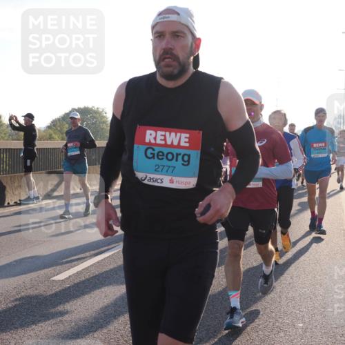 03.10.2025 - Köhlbrandbrückenlauf Fabian Wolf http://msf.ph/oto/8997907 03.10.2025 09:15:23 Position 3 2777, 3317 meine-sportfotos.de