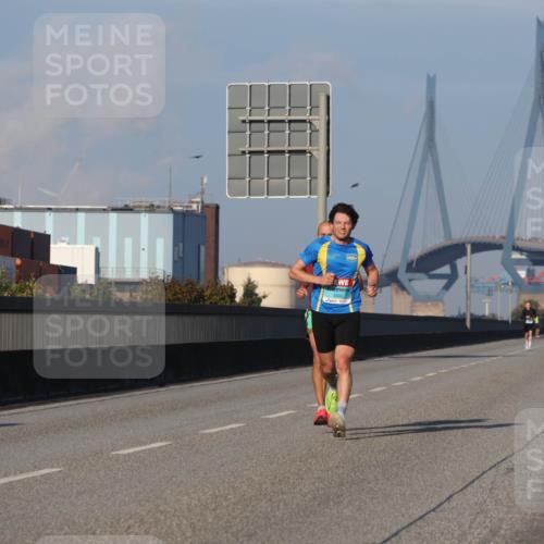 03.10.2025 - Köhlbrandbrückenlauf Luisa Fischer http://msf.ph/oto/8997924 03.10.2025 10:37:29 Position 3  meine-sportfotos.de