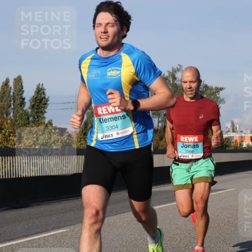 03.10.2025 - Köhlbrandbrückenlauf Luisa Fischer http://msf.ph/oto/8997986 03.10.2025 10:37:36 Position 3 3304, 2968 meine-sportfotos.de