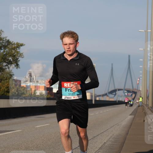 03.10.2025 - Köhlbrandbrückenlauf Luisa Fischer http://msf.ph/oto/8998074 03.10.2025 10:38:06 Position 3 3127 meine-sportfotos.de