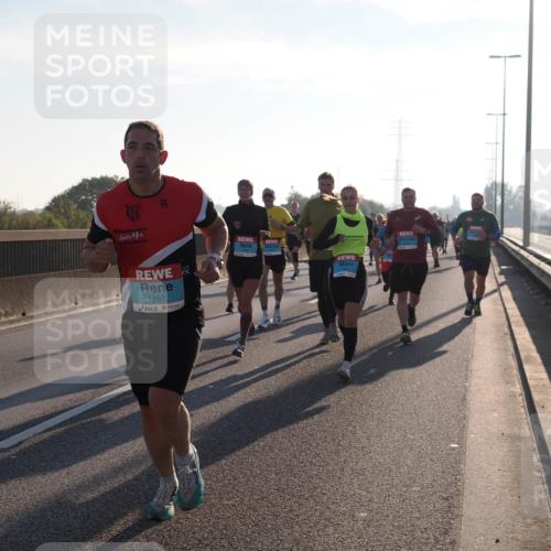 03.10.2025 - Köhlbrandbrückenlauf Fabian Wolf http://msf.ph/oto/8998168 03.10.2025 09:15:40 Position 3 1297 meine-sportfotos.de