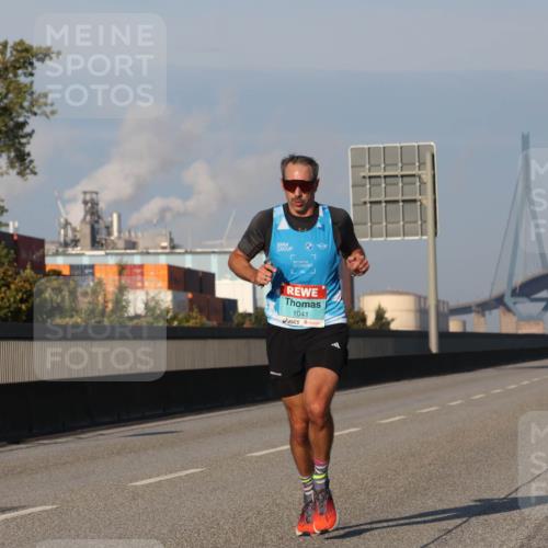 03.10.2025 - Köhlbrandbrückenlauf Luisa Fischer http://msf.ph/oto/8998272 03.10.2025 10:38:44 Position 3 1041 meine-sportfotos.de