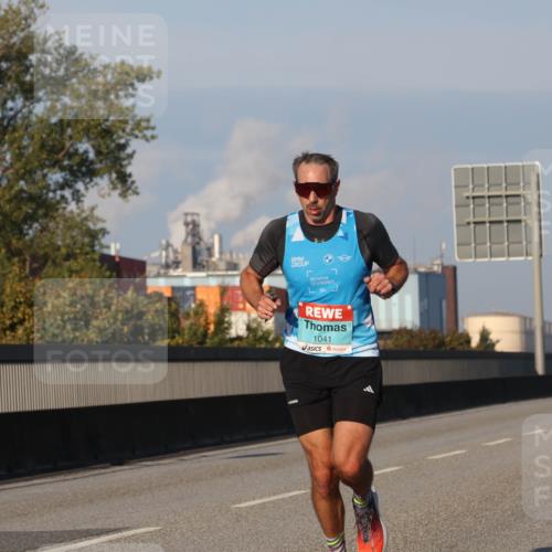 03.10.2025 - Köhlbrandbrückenlauf Luisa Fischer http://msf.ph/oto/8998278 03.10.2025 10:38:44 Position 3 1041 meine-sportfotos.de