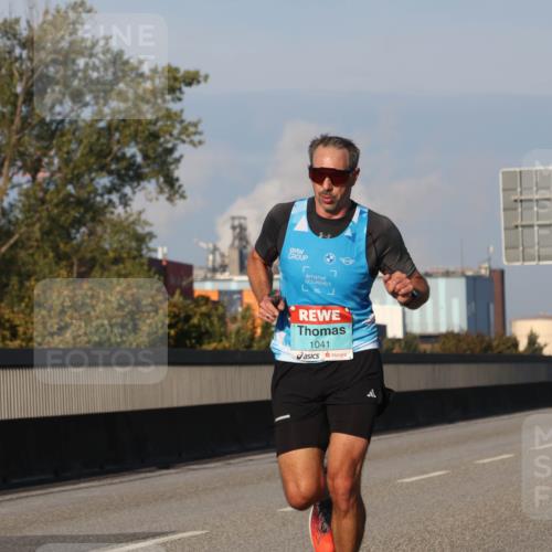 03.10.2025 - Köhlbrandbrückenlauf Luisa Fischer http://msf.ph/oto/8998283 03.10.2025 10:38:45 Position 3 1041 meine-sportfotos.de