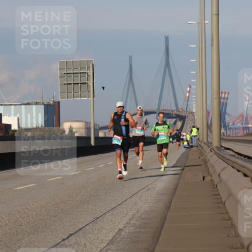 03.10.2025 - Köhlbrandbrückenlauf Luisa Fischer http://msf.ph/oto/8998392 03.10.2025 10:39:09 Position 3  meine-sportfotos.de
