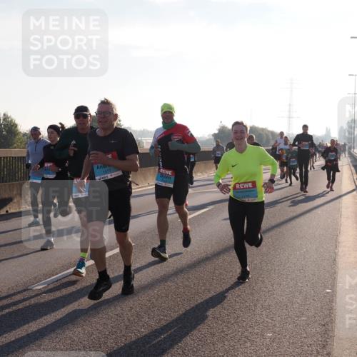 03.10.2025 - Köhlbrandbrückenlauf Fabian Wolf http://msf.ph/oto/8998413 03.10.2025 09:15:48 Position 3 1077, 1110 meine-sportfotos.de